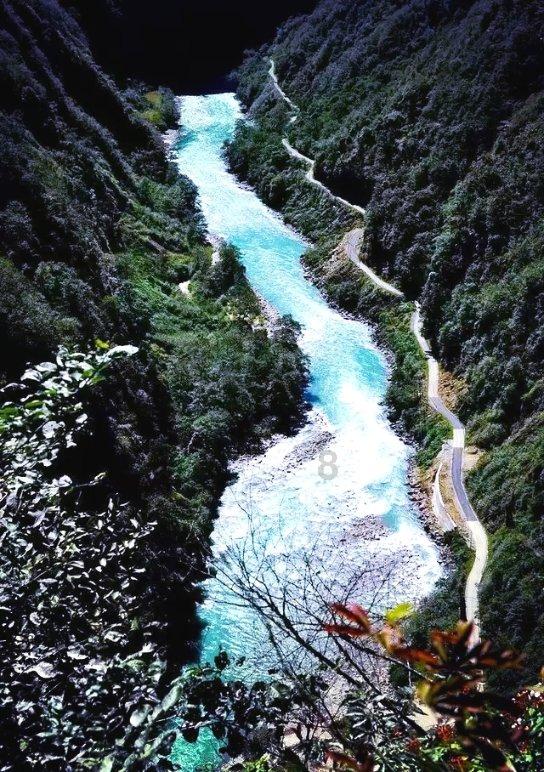 包裹到济南3天了，韵达快递不送货，市民打十几个电话无果
